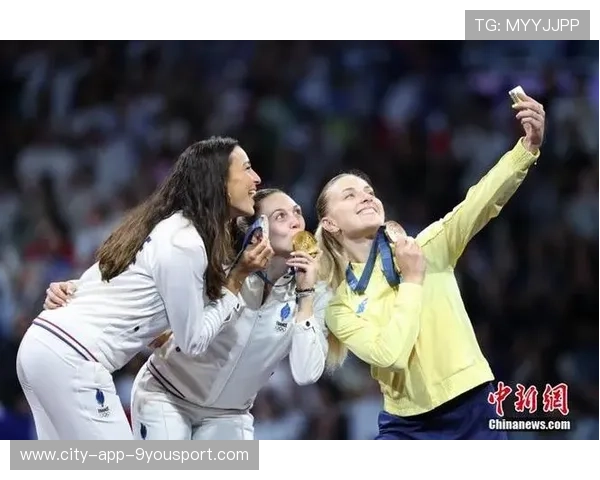 法国击剑队在主场赢得多枚金牌，法国击剑名将